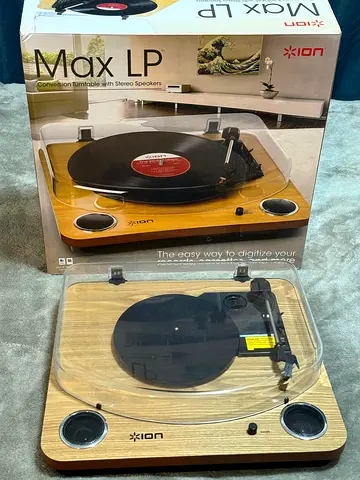 ION Turntable