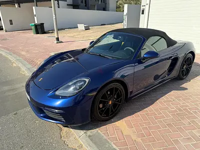 Manuel Gear, Low Driven Porsche boxter Convertible