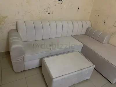 Spacious White Sofa and Coffee Table Set