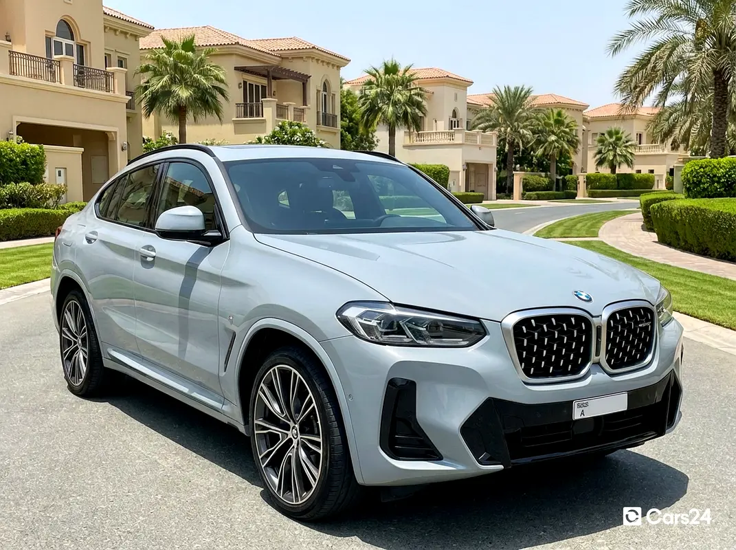 BMW X4 2022 — photo 1 of 13