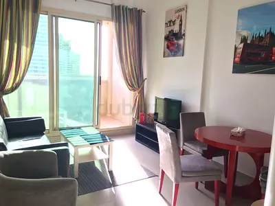 Direct from Owner - Fully furnished - Prime location!