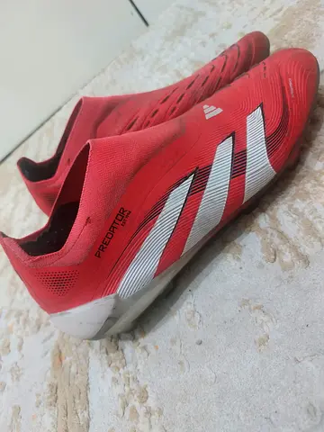 Adidas Predator Freak Soccer Shoes