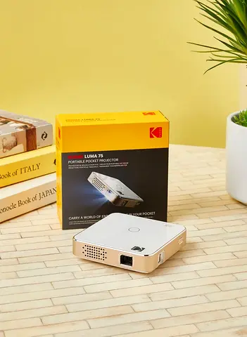 Kodak Portable Projector Luma 75