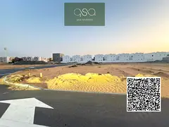Be the first to seize this prime corner – strategic location and exceptional investment return