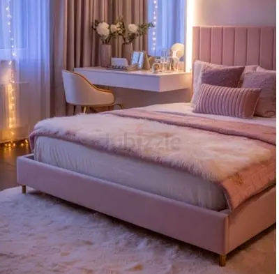 Stylish Pink Bed Set for Sale