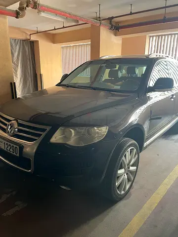 Excellent VW Touareg 2008 Highline  GCC