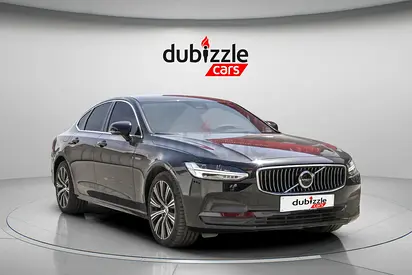 AED 1596/month | 2023 Volvo S90 B5 | GCC Specs | Ref#441982