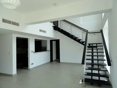 PARTIAL LAKE VIEW | 3 BR + MAIDS + STUDY