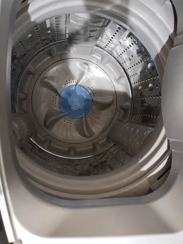 Automatic top loaded washing machine