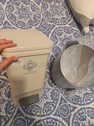 Stainless Steel Trash Can with Lid