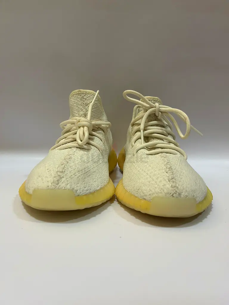 Adidas Yeezy Boost 350 V2 - light use | dubizzle Dubai