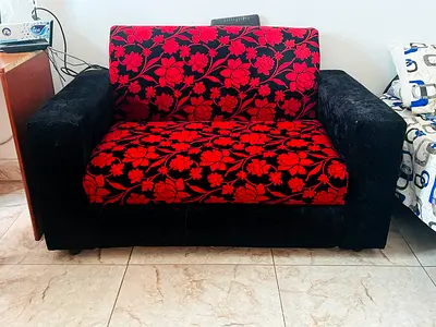 Comfortable Floral Print Sofa