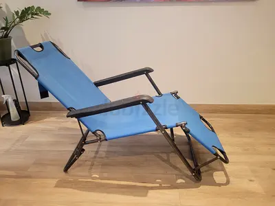 Sale !! Blue Folding Beach Desert Garden Chair perfect for lounging