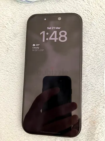 APPLE I PHONE 16 pro 256 GB