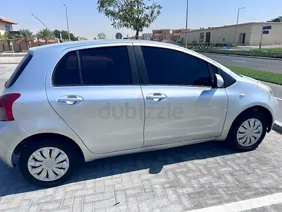 Toyota yaris for sale -very clean