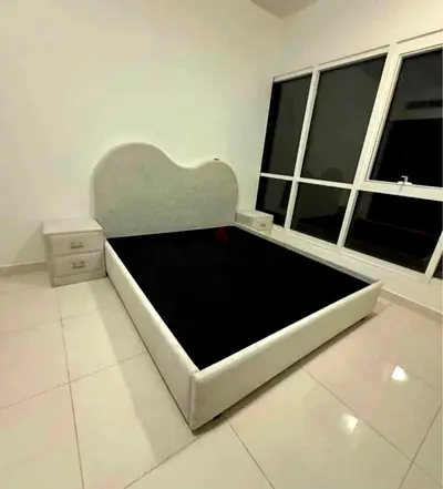 King Size Brand New Luxury Bed Hydraulic Storage can be installed