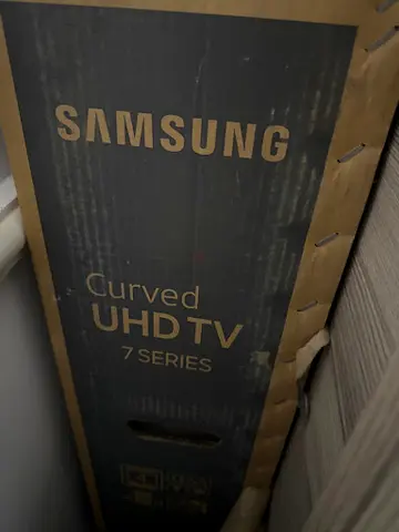Samsung Curved UHD TV 7 Series