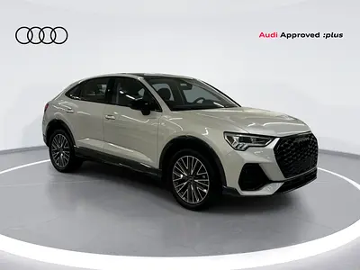 RAMADAN OFFER | Q3 SPORTBACK PROGRESS BLACK 35 TFSI | Warranty | Service