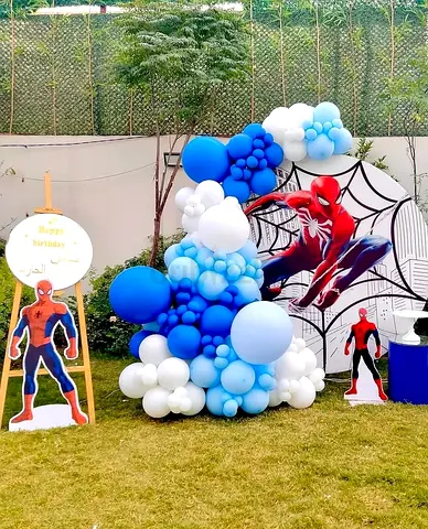 Balloons decorations services Available