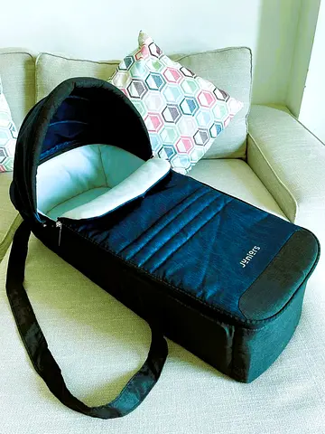 Juniors Jamie Carry Cot with Canopy