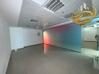 OFFICE FOR SALE BEST FOR INVESTORS / GOOD ROI/ VACANT