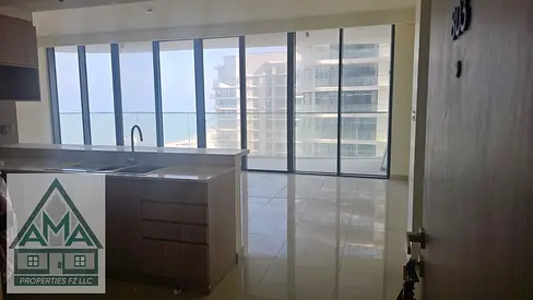 High Floor 1BR | Full Sea View Corner | Central 2