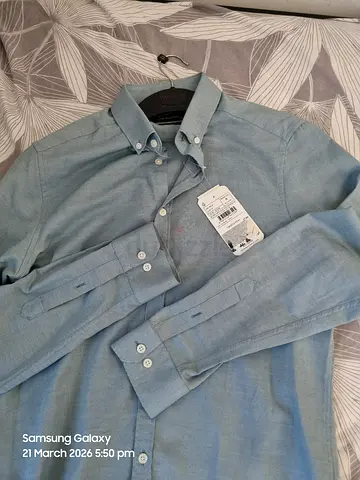 Brand new - Light Blue Button-Up Shirt in Excellent Condition - Turkey product