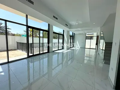 Upgraded | Private Pool | Drivers Room | 4 Bedroom