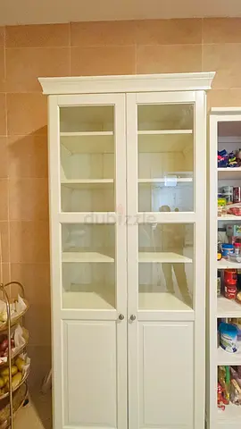 Two door cabinet for kitchen look like new its very beautiful