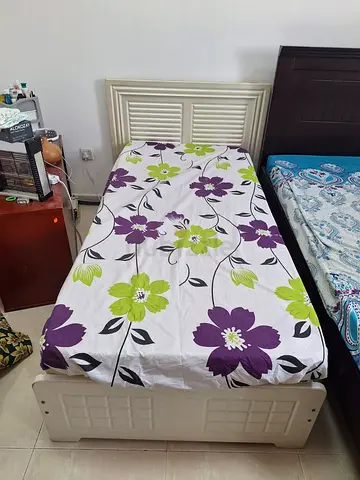 Single bed with mattress for sale