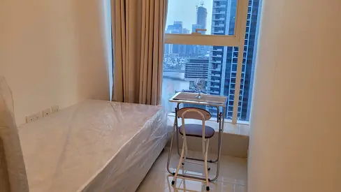 Marina view /partition for one girl (only girls )