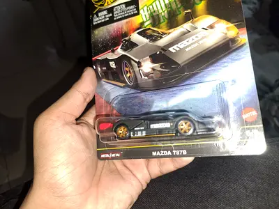 Mazda 787b preminium black hot wheel