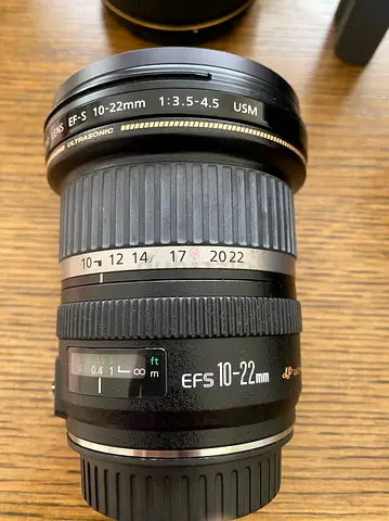 canon 10-22mm f3.5 wide angle zoom lens          10-24mm , 10-16mm , 10-22