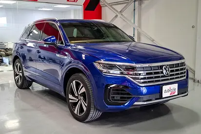 AED 1989/month | 2021 Volkswagen Touareg R-Line | GCC Specs | Ref#431950