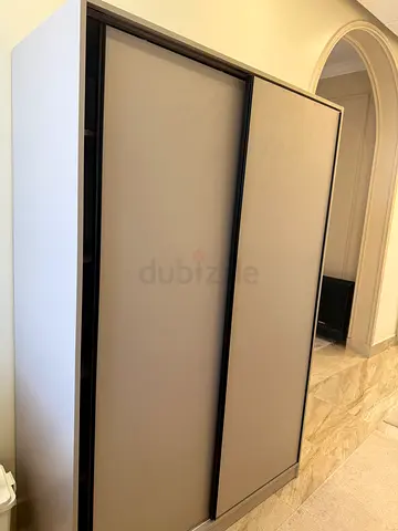 Modern Sliding Door Wardrobe