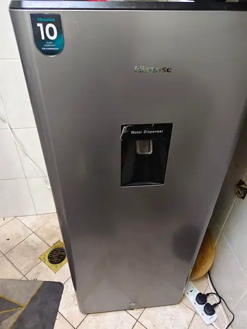 Fridge Hisense