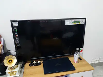 43 inch LED TV for Sale