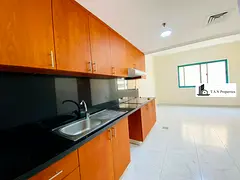 CHILLER FREE ||SPACIOUS APARTMENT||PRIME LOCATION