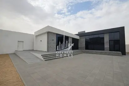 Luxury Modern 3BR Villa | Maids& Garden