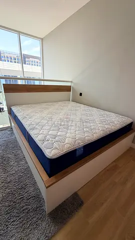 King Storage Bed + Gel Memory Foam Mattress | 180x200 | Like New