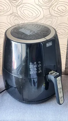 Black  Decker-  Airfryer