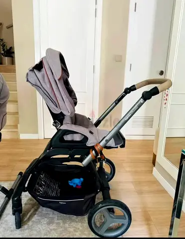 3 in 1 - Stroller, Bassinet and Carseat