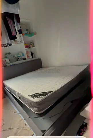 Queen Size Bed Frame with Mattress