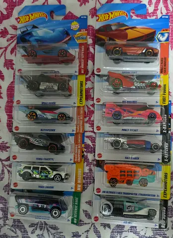 Hotwheels 12 set fantasy