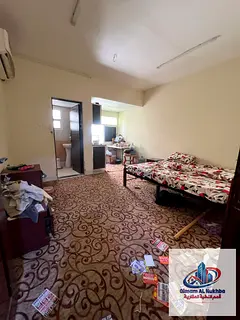 Sharjah Studio in Al Ghuweir – Separate Kitchen, Central Gas, Practical Layout, Rent AED 16,000, 4
