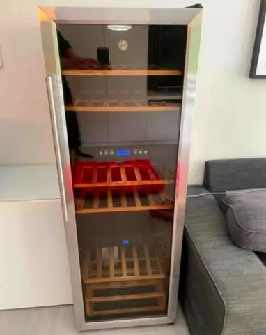 Hoover wine fridge dual temperature 72 bottles
