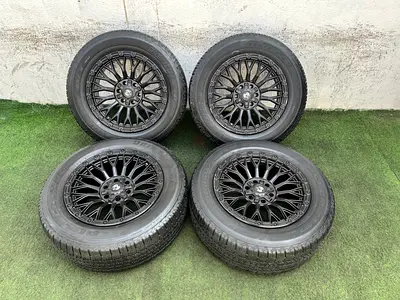 4x 20inch 6lug wheels with Bridgestone 275/60/20