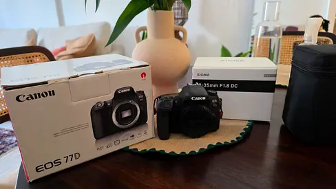 Canon EOS 77D + Sigma 18-35 in really good condition
