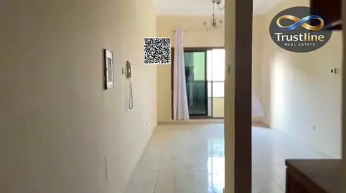 غرفة وصالة في الامارات سيتي تاور B9