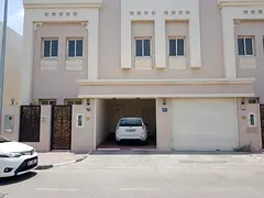 Family room available in a villa near Hamriya in abuhail 3100 including dewa and wifi fully furnishe